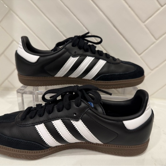 NWOT Adidas Samba Black and White Women’s size 6.5/ Men's size 5.5 - Picture 4 of 6